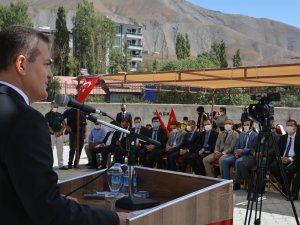 Vali Akbıyık, Hakkari'ye tarihi yatırım yapıldı
