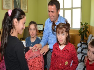 Eş Başkanlar down sendromlu çocukları ziyaret etti