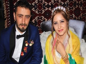Hakkarili sanatçı Temirağa dünya evine girdi