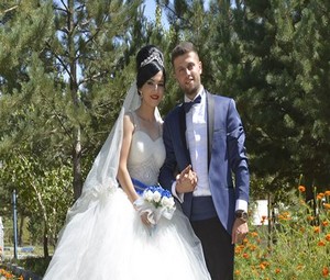Hakkarili Mühendis Suvağcı’ya görkemli düğün