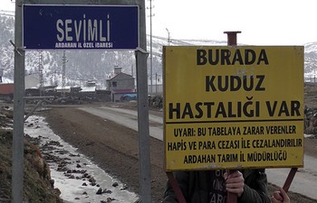 Bir ilçe ve üç köy karantinaya alındı
