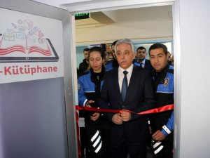 Şehit Koyuncu'nun adı kütüphaneye verildi