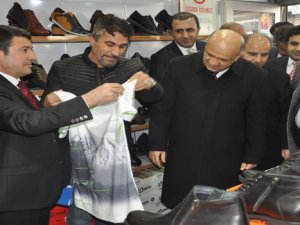 BAKAN IŞIK “IŞIK” SAÇTI!