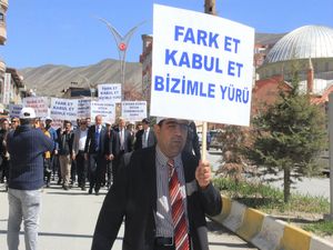 "2 Nisan Otizm Farkındalık" yürüyüşü düzenlendi
