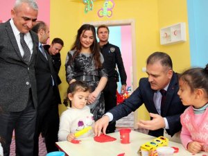 Vali Akbıyık, Bağışlı köyünü ziyaret etti