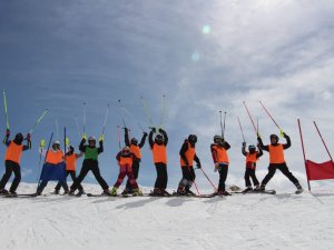 Hakkâri’de kayak sezonu açılıyor