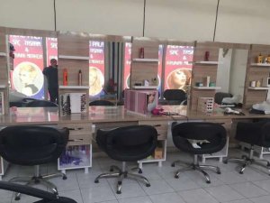 Hakkari’de acilen satılık bayan kuaför malzemeleri