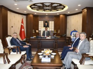 TOBB Başkanları Vali Akbıyık'ı ziyaret etti