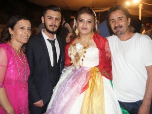 Taş ailesinin mutlu günü (Video)