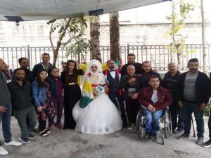 Kaptan Akdoğan’a görkemli düğün