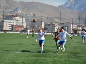 Hakkarigücü 4-Amedspor-3