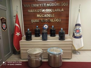 Yakıt deposunda 310 kilo eroin ele geçirildi