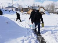 2 bin 400 rakımda aşı çalışması