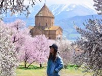 Akdamar Adası’nda görsel şölen