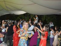 Şen ailesinin mutlu günü...