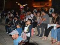 Hakkari belediyesi halka Vizontele filmi izlettirdi