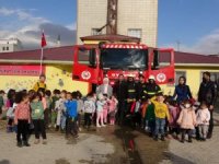 Yüksekovalı minikler itfaiye erleriyle tanıştı