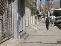 Yüksekova'da kepenkler kapandı