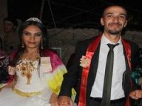 Taş ailesinin mutlu günü
