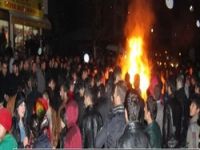 Hakkari ve Y.ova'da kutlamalar başladı