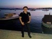 Hakkarili genç ihmal kurbanı