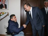 Engelliler Vali Canbolat'ı ziyaret etti