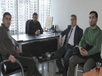 İHD heyetinden DHA muhabirine ziyaret,,,
