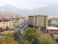Hakkari’de İnternet kesintesi kepenk kapattı