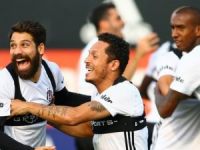 Beşiktaş Arana'da boyun eğmiyor!