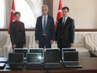 DAKA’dan köy okullarına bilgisayar yardımı!
