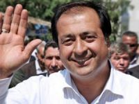 Eski AK Parti’li vekile FETÖ’den gözaltı