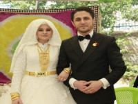 Ak Parti dış ilişkiler uzmanı Öztunç’a görkemli düğün!
