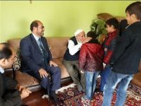 Kur’an kursu öğrencilerinden yaşlılara ziyaret!
