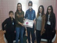Lösemi öğrenciyi evlerinde ziyaret ettiler