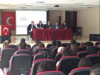 Müdür Durgun sınırdaki okullarda incelemelerde bulundu