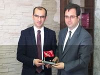 Müdür Durgun sınırda ziyaretlerde bulundu