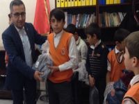 HATSO 600 öğrenciye kışlık ayakkabı dağıttı