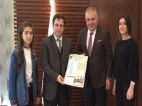 Müdür Durgun’a ‘Özel 2018 Takvimi’