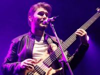 Mustafa Ceceli Van'da konser verdi