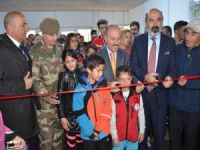 Yüksekova kamp merkezi hizmete açıldı