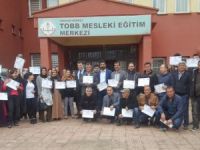 170 kursiyere girişimcilik belgesi verildi