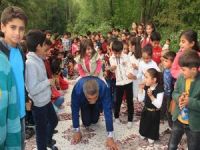 Aydın Aydın at oldu çocukları gezdirdi