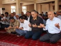 Hakkari’de şehitler için mevlit okutuldu!