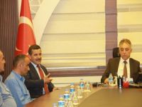 Üzümkıran'daki kanaat önderleri Vali Toprak'ı ziyaret etti