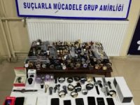 1.885 paket sigara, 302 kilo çay, 148 adet kol saati ele geçirildi
