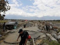 Felaketin bilançosu artıyor: 2 bin 202 ölü