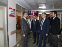 Vali Toprak'tan ağız ve diş sağlığı merkezini ziyaret