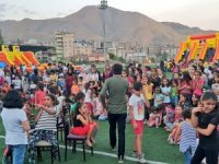 Mega şişme oyun parkı etkinliğine davet