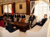 Reng-i Hakkari'den Vali Akbıyık'a ziyaret
