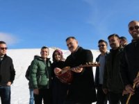 Vali Akbıyık 2,500 rakımda incelemelerde bulundu